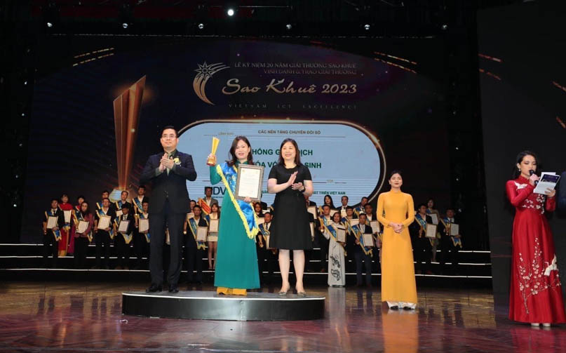 giao-dich-gia-ca-hang-hoa-thuan-tien-hon-voi-he-thong-giao-dich-hang-hoa-von-phai-sinh-tai-bidv_653b65555b45b.jpg