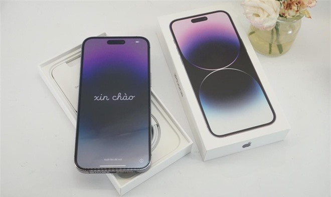 iphone-14-pro-lock.jpg