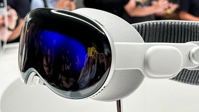Apple khó bán Vision Pro ở Trung Quốc