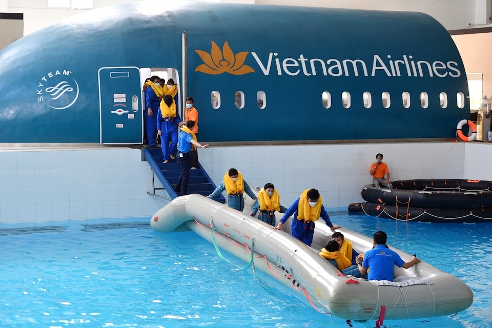 Vietnam Airlines bị giả mạo bán dịch vụ trại hè hàng không