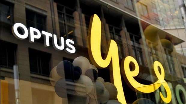 Optus - SpaceX