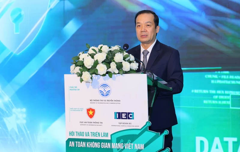 Thứ trưởng Bộ TT-TT Phạm Đức Long phát biểu tại Vietnam Security Summit 2024 