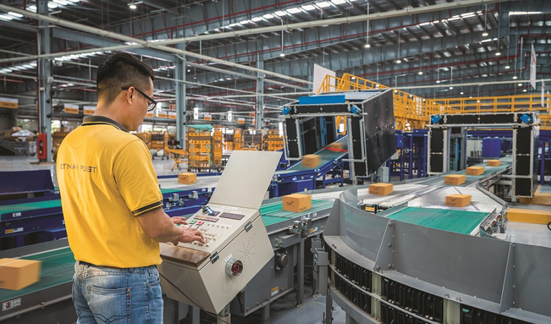 Doanh thu dịch vụ bưu chính