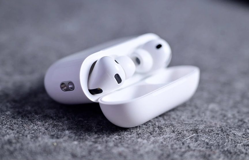 AirPods Pro 3 gặp lỗi phát âm thanh lạ