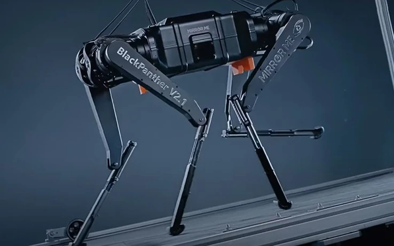 Trung Quốc trình làng robot 4 chân nhanh nhất thế giới