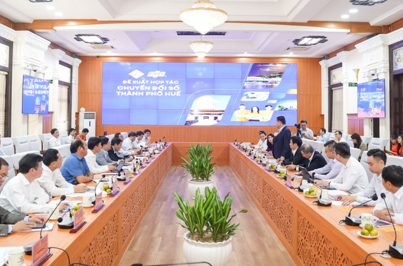 Hợp tác xây dựng TP Huế thành hình mẫu về đô thị thông minh