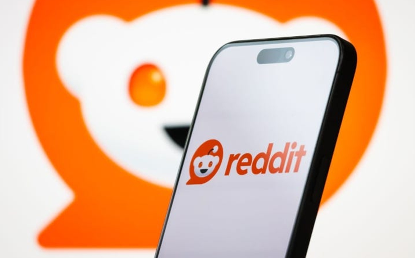 Reddit ra mắt 2 tính năng AI đột phá trong nắm bắt xu hướng thị trường