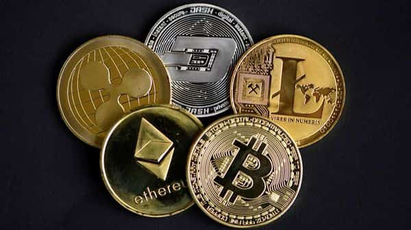Giá Bitcoin tăng kéo theo một số đồng tiền mã hóa khác đi lên