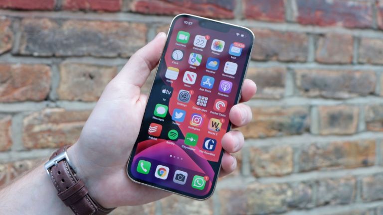 Công nghệ Ceramic Shield của Apple là gì?