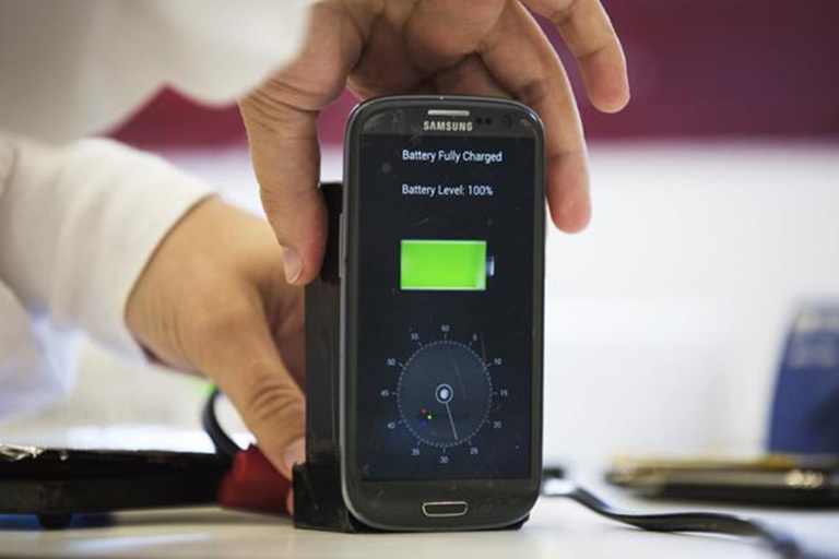 Công nghệ sạc siêu tốc có gây hại cho pin smartphone?