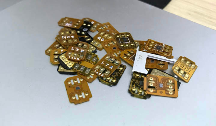 SIM ghép 'mất thiêng', người chơi iPhone lock lại xôn xao