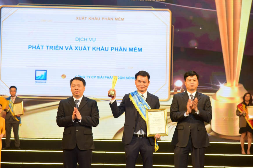 Newwave Solutions nhận giải thưởng Sao Khuê 2022 – Từ giấc mơ tới hiện thực