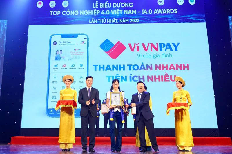 Ví VNPAY đạt giải Top Công nghệ 4.0 Việt Nam 2022