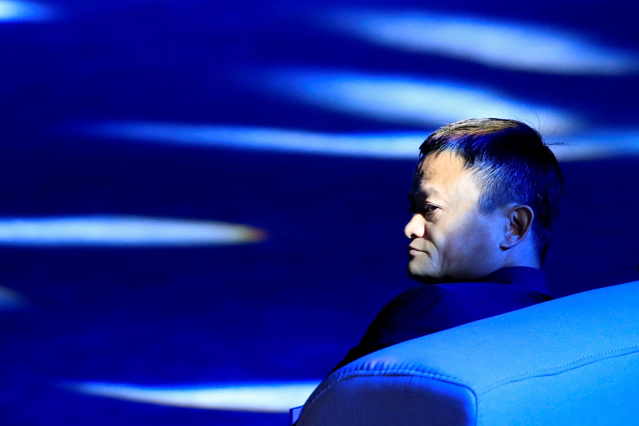 Jack Ma từ bỏ quyền kiểm soát Ant Group