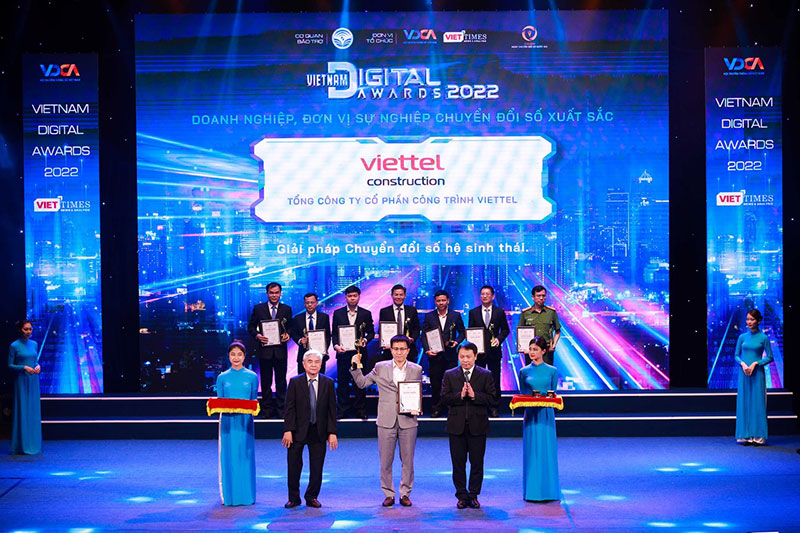 Viettel giành 4 giải thưởng Chuyển đổi số Việt Nam 2022
