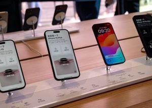 Soán ngôi Samsung, Apple thống trị thị trường điện thoại thông minh