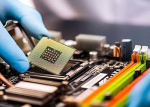 Nikkei: Việt Nam thu hút công ty nước ngoài trong lĩnh vực sản xuất chip