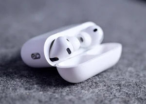 AirPods Pro 3 gặp lỗi phát âm thanh lạ