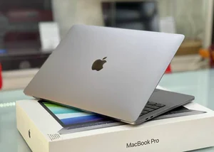 Doanh số Macbook tăng trưởng mạnh mẽ