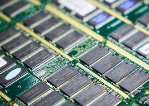 Giá DRAM lập đỉnh mới do căng thẳng thuế nhập khẩu