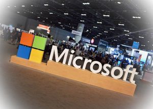 Vừa sa thải 6.000 người, Microsoft tiếp tục cho hơn 300 người thôi việc