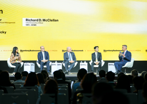 Phân bổ vốn thông minh: "Chìa khóa" để Việt Nam giải bài toán tăng trưởng 1.500 tỉ USD