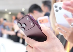 Giá iPhone lại sắp tăng sau thỏa thuận mới của Apple?