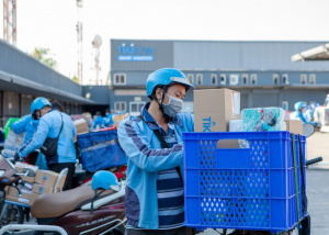 Tiki giảm 40% phí cước vận chuyển trong bối cảnh xăng dầu tăng cao