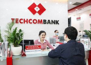 Techcombank nhận hai giải thưởng về dịch vụ ngân hàng