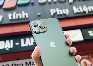 iPhone 13 Series màu xanh mới bắt đầu bán tại Việt Nam