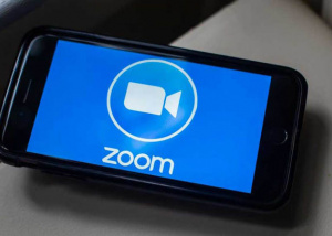 Tính năng AI mới của Zoom bị chỉ trích