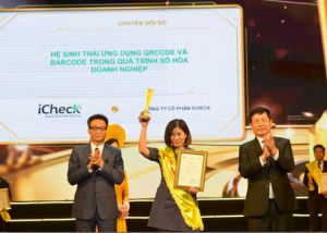 Giải thưởng Sao Khuê 2022: iCheck chiến thắng hạng mục danh giá nhất