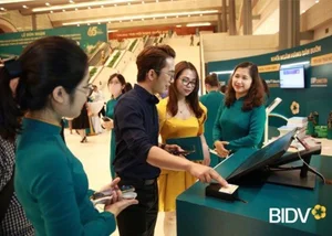 VietinBank và BIDV tiên phong dịch vụ rút tiền bằng căn cước công dân