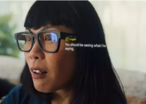 Phát triển kính mắt thông minh có thể phiên dịch mọi ngôn ngữ