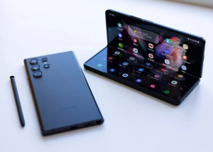 Galaxy Z Fold 4 khiến người dùng thất vọng về thời lượng Pin