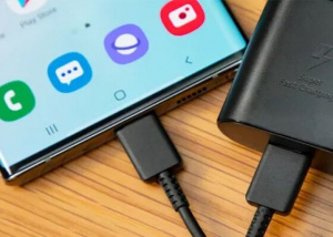 Samsung có thể bị kiện vì bán điện thoại không kèm sạc