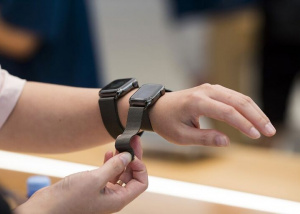 Apple Watch Pro sắp ra mắt với giá từ 900 USD