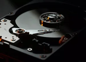 Thị trường ổ cứng HDD sụt giảm mạnh, cho thấy xu hướng dịch chuyển sang SSD