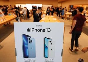 Kinh tế suy thoái buộc Apple thắt lưng buộc bụng