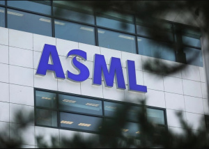 Doanh thu bán hàng của ASML dịch chuyển dần ra khỏi Trung Quốc