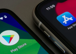 Apple và Google bị điều tra vì dung túng ứng dụng tiền điện tử