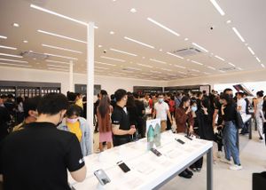 FPT Retail nâng cấp hệ thống trải nghiệm sản phẩm Apple