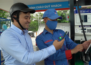 Tặng 10.000 đồng cho khách hàng thanh toán tiền xăng dầu qua VNPT Money
