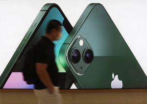 Apple tiếp tục gặp khó tại Brazil vì bán ra iPhone không kèm bộ sạc