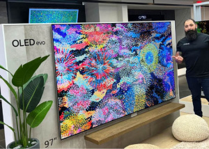 LG Electronics ra mắt tivi OLED lớn nhất thế giới tại Mỹ