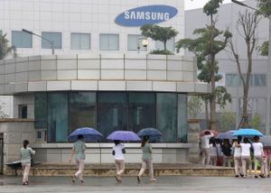 Nhà máy sản xuất smartphone Samsung tại Việt Nam tạm ngưng hoạt động?