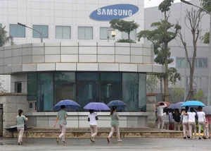 Nhà máy sản xuất smartphone Samsung tại Việt Nam tạm ngưng hoạt động?