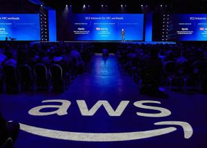 AWS ra lò ba máy chủ ảo Amazon EC2 Instance dùng chip tự thiết kế
