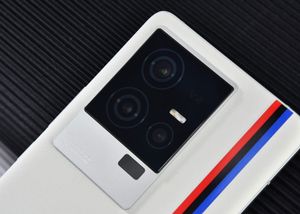 Vivo iQOO 11 ra mắt ở thị trường Trung Quốc, giá gần 13 triệu đồng