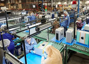 Apple lắp ráp MacBook tại Việt Nam từ giữa năm sau